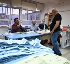 Yerel seçimlerde oy sayım işlemi iftarda aralıksız sürdü