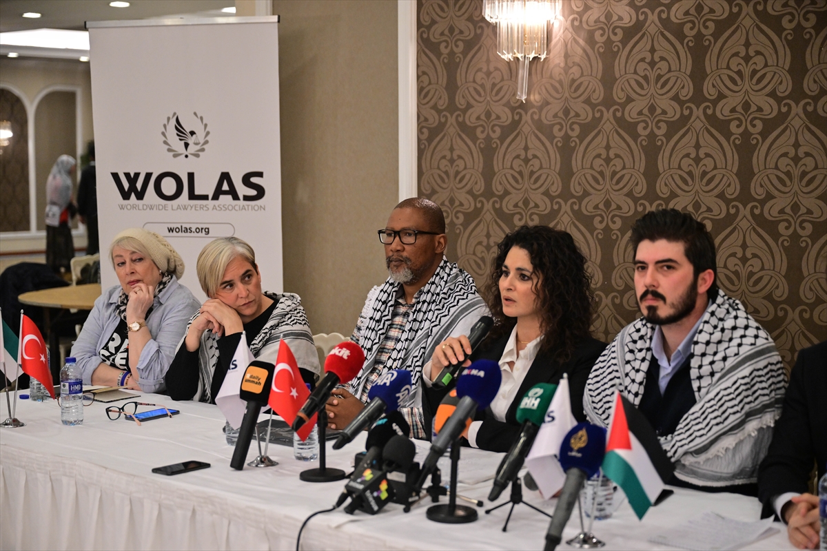 14 ülkeden 50 hukukçu ve insan hakları savunucusu Filistin için İstanbul'da bir araya geldi