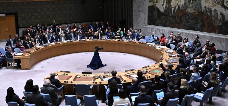 ABD, BM Güvenlik Konseyi'nde Filistin'in BM'ye tam üyeliği talep edilen karar tasarısını veto etti