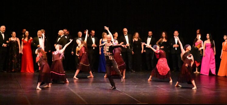 Antalya Devlet Opera ve Balesi 25. yılını gala konseriyle kutladı