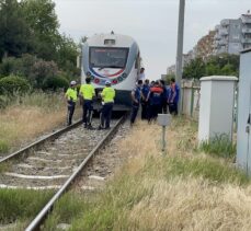Aydın'da hemzemin geçitte trenin çarptığı genç öldü