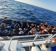 Ayvalık açıklarında 39 düzensiz göçmen yakalandı