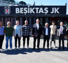 Beşiktaş Başkanı Hasan Arat, Fernando Santos ile vedalaştı