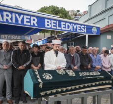 Beşiktaş'taki gece kulübü yangınında hayatını kaybedenlerden 3'ünün cenazesi toprağa verildi