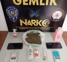 Bursa'da uyuşturucu operasyonlarında yakalanan 64 zanlıdan 10'u tutuklandı