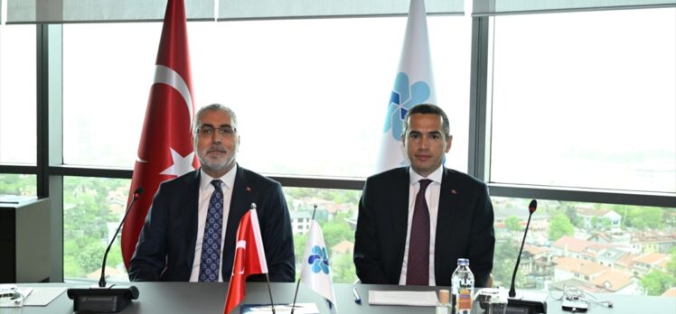 Çalışma ve Sosyal Güvenlik Bakanı Işıkhan, TİSK'i ziyaret etti