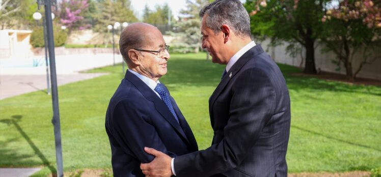CHP Genel Başkanı Özel, 10. Cumhurbaşkanı Sezer ile görüştü