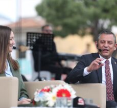 CHP Genel Başkanı Özel, Manisa'da canlı yayına konuk oldu: