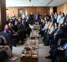 CHP Genel Başkanı Özel, Tekirdağ'da ziyaretlerde bulundu