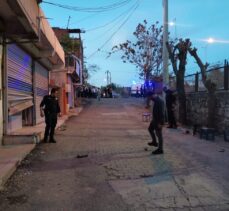Diyarbakır'da barış için buluşturulan husumetli aileler arasındaki silahlı kavgada 4 kişi yaralandı