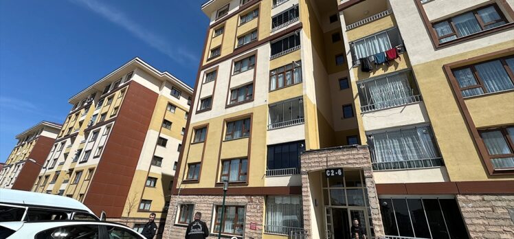 Erzurum'da 3. kattaki balkondan düşen çocuk ağır yaralandı