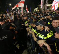 Gürcistan'da, “yabancı etkinin şeffaflığı” yasa tasarısı karşıtı gösteride arbede yaşandı