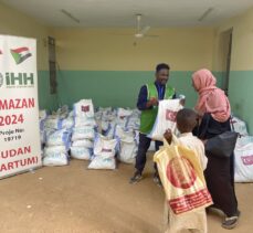 İHH'den savaşın sürdüğü Sudan'da ihtiyaç sahiplerine yardım