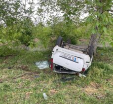 Isparta'da otomobilin şarampole devrildiği kazada 1 kişi öldü 4 kişi yaralandı