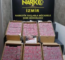 İzmir'e kargoyla gönderilen kutuda 120 bin 800 sentetik ecza ele geçirildi