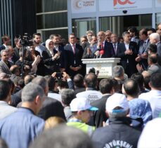 Malatya Büyükşehir Belediye Başkanı Sami Er mazbatasını aldı