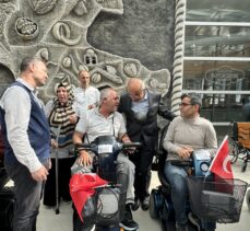 Malatya'da engelli depremzedelere 50 akülü tekerlekli sandalye dağıtıldı
