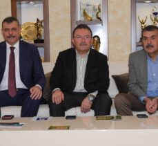 Milli Eğitim Bakanı Tekin, Erzurum'da ziyaretlerde bulundu