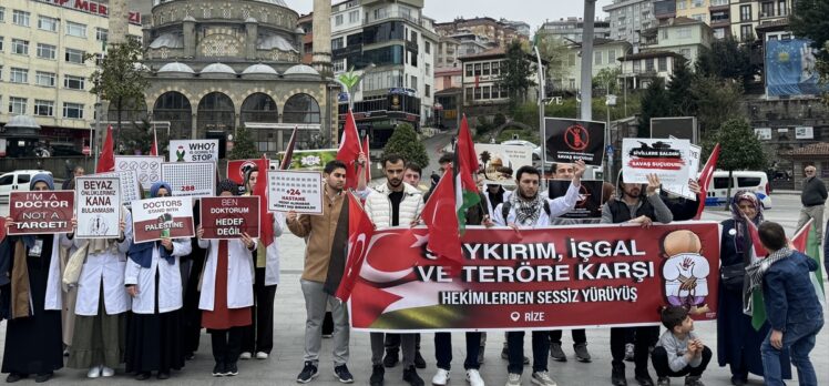 Rize'de sağlık çalışanları “sessiz yürüyüş” yaparak İsrail'i protesto etti