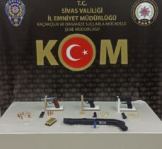Sivas'ta silah kaçakçılığı operasyonunda 3 şüpheli gözaltına alındı