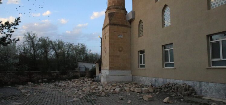 Tokat'taki 5,6 büyüklüğündeki deprem Kayseri ve Sivas'ta da hissedildi