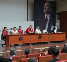 “Türkiye'de Kadın Futbolunun Gelişimi ve Sunduğu Fırsatlar” paneli düzenlendi