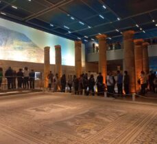 Zeugma Mozaik Müzesi, 5 bin 660 kişiyle günlük ziyaretçi rekoru kırdı