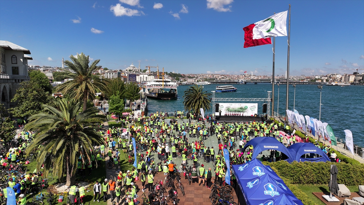 11. Yeşilay Bisiklet Turu İstanbul'da koşuldu