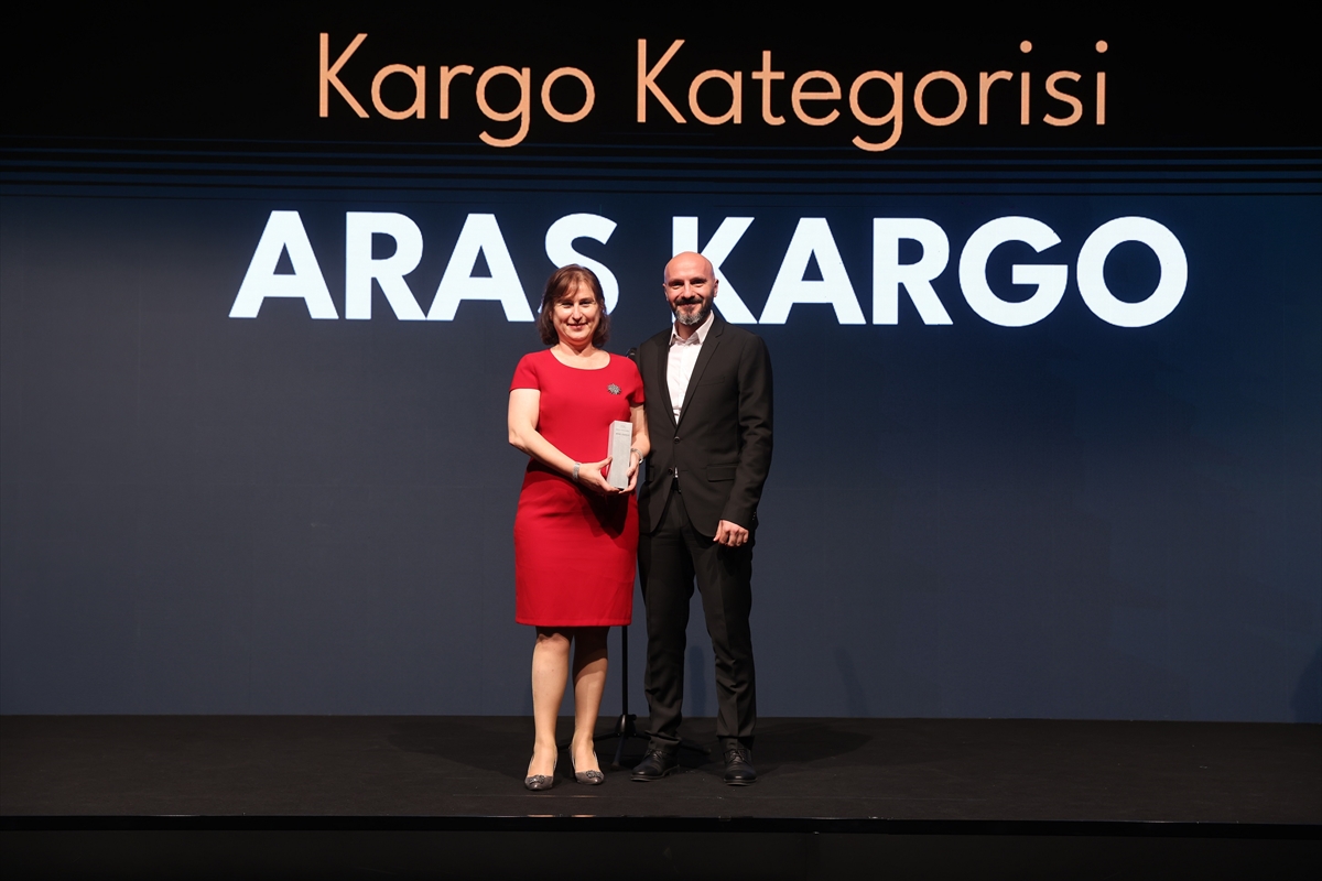 Aras Kargo'ya “En İyi E-Ticaret Deneyimi Yaşatan Kargo Şirketi” ödülü