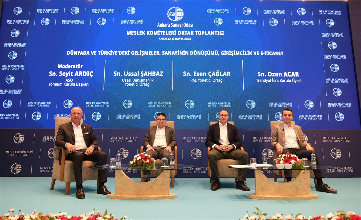 ASO Başkanı Ardıç, Meslek Komiteleri Ortak Toplantısı'nda konuştu: