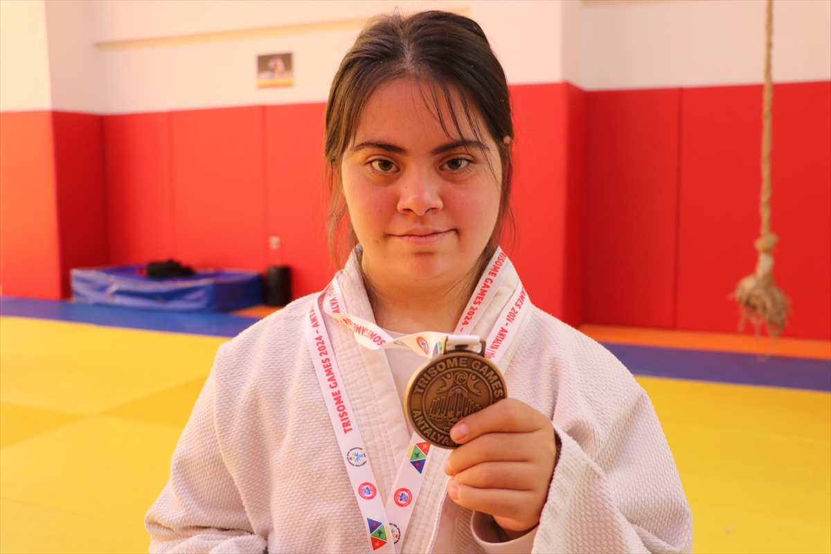 Down sendromlu milli judocu Sibel Yıldırım, dünya şampiyonluğuna odaklandı