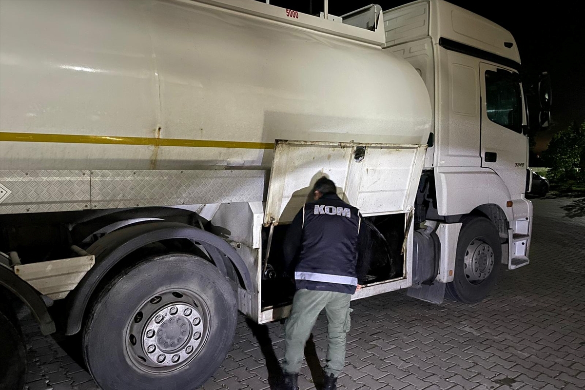 Kırklareli'nde 9 bin 600 litre karışımlı yakıt ele geçirildi