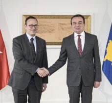 Kosova Başbakanı Kurti, Türkiye'nin Priştine Büyükelçisi Angılı'yı kabul etti