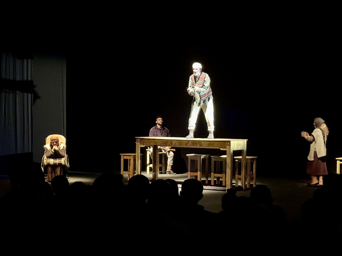 Trabzon'da “Çığ” adlı tiyatro oyunu sahnelendi