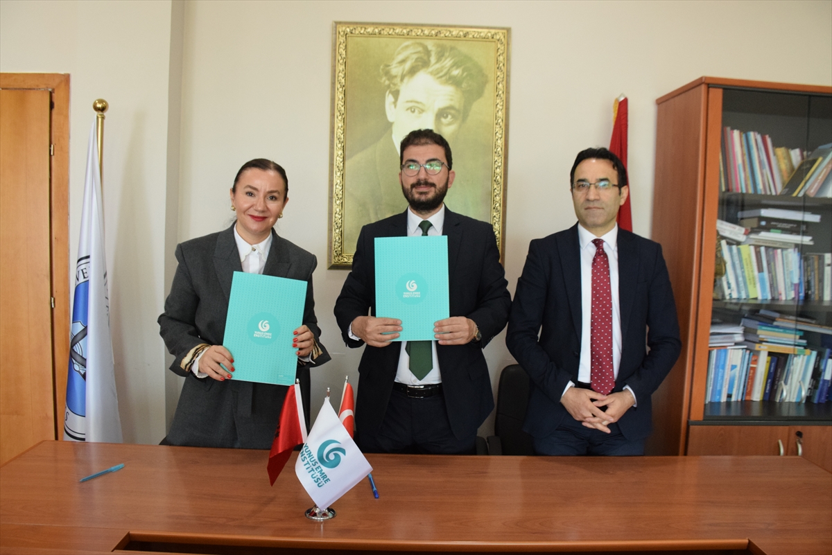 Yunus Emre Enstitüsü Tiran ile Aleksander Moisiu Üniversitesi arasında işbirliği protokolü