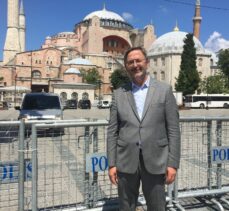 İstanbul İl Kültür ve Turizm Müdürü Dr. Coşkun Yılmaz Ayasofya’da incelemelerde bulundu